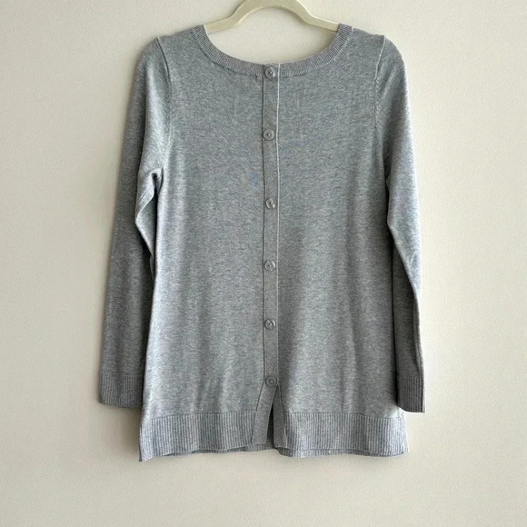 Jeanne Pierre Long Sleeve Button Back Grey Cozy Pullover Sweater, Size Medium - Picture 13 of 16